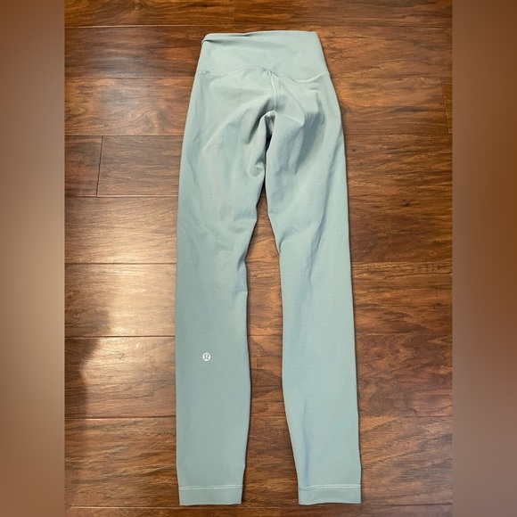 Lululemon Wunder Train High Rise Tight 25” Size 2 - Picture 4 of 6